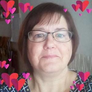 Meet your Posher, Leslie